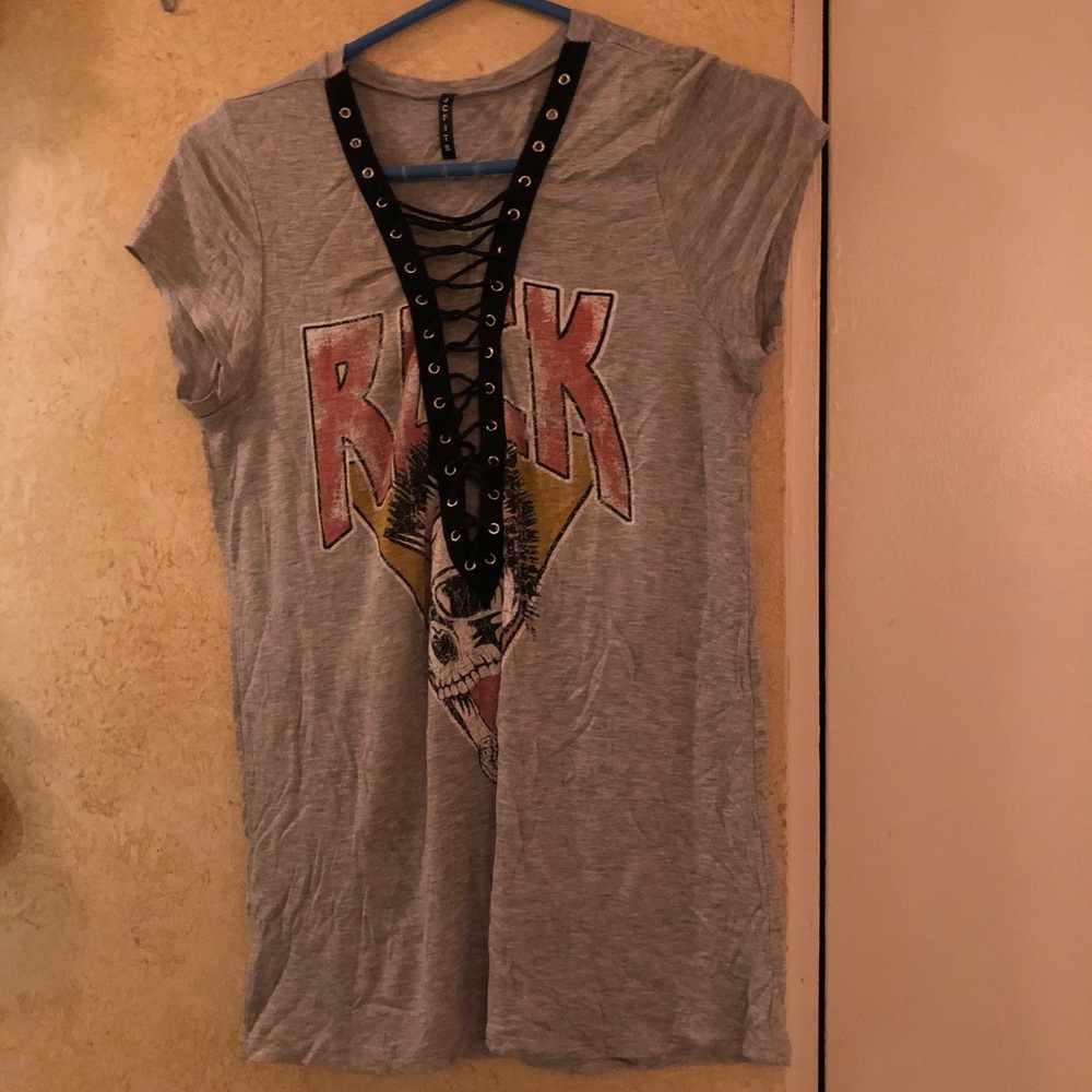 BAND TSHIRT